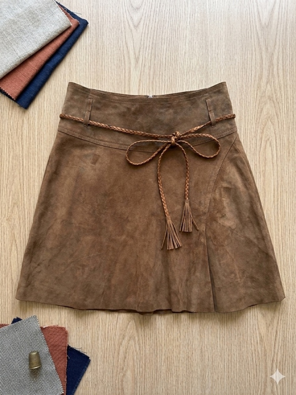 ✨ Strenesse Gabriele Strehle Brown Suede Mini ✨